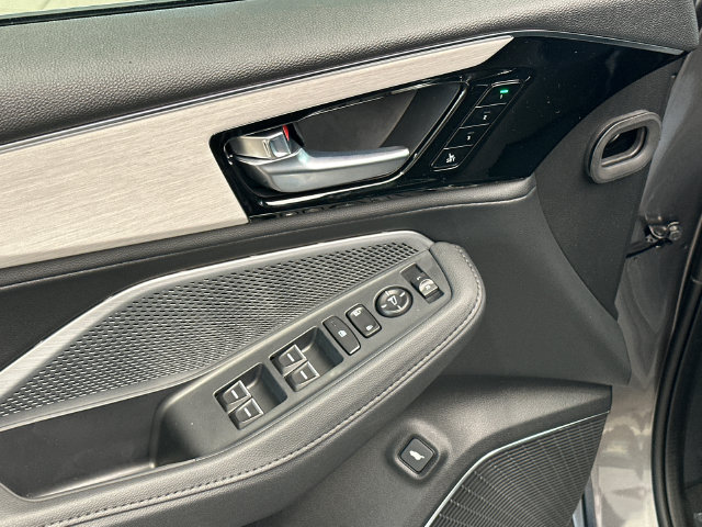 Certified 2026 Acura MDX SH-AWD image 12