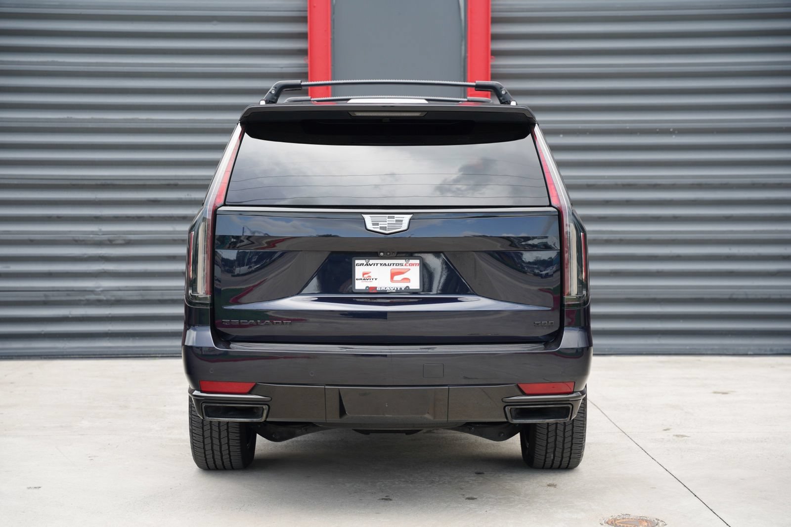 Used 2023 Cadillac Escalade ESV Sport Platinum w/ LPO, ONYX Package RWD image 11
