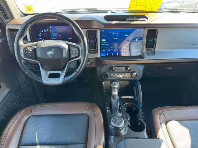 Used 2022 Ford Bronco Outer Banks image 16
