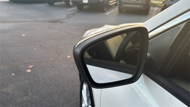 Used 2022 Ford Escape SE image 36