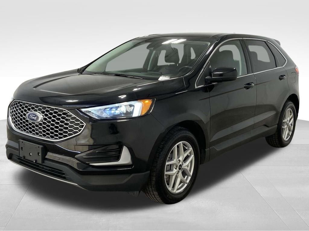 Used 2023 Ford Edge SEL image 5
