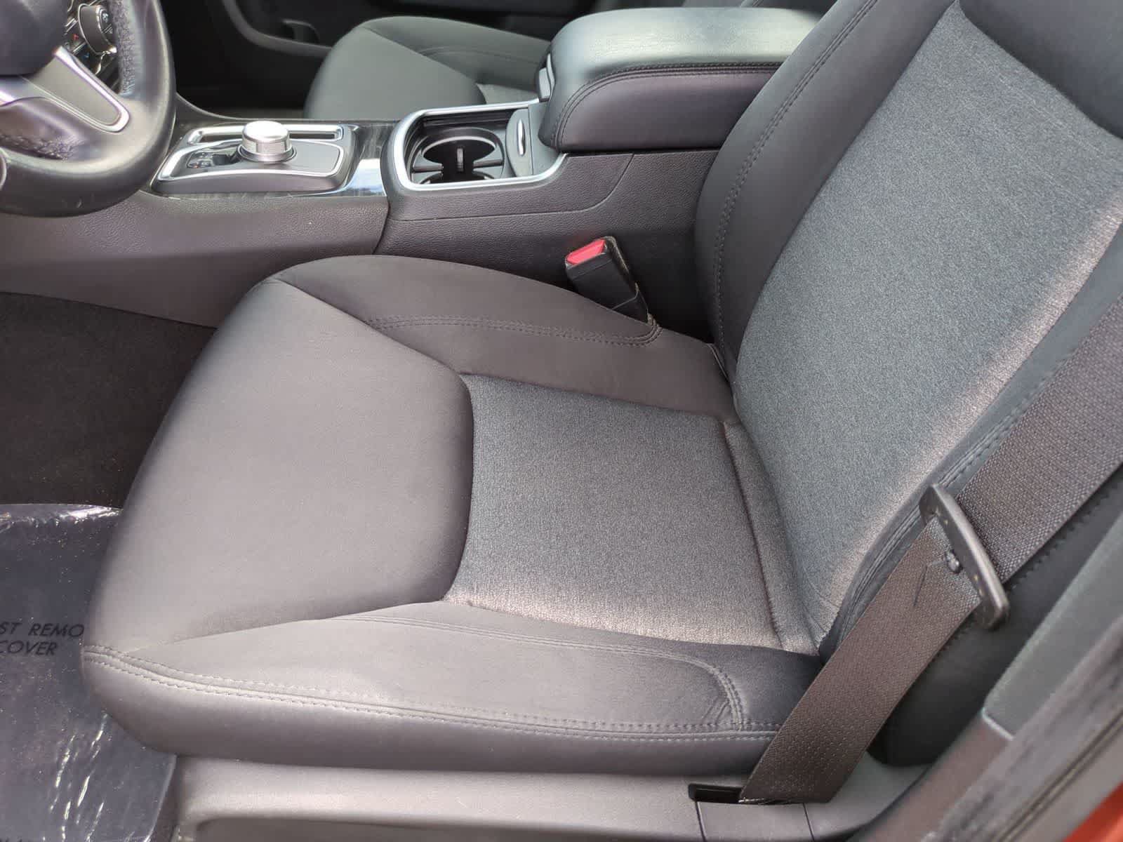 Used 2020 Chrysler 300 Touring w/ Sport Appearance Package RWD image 15