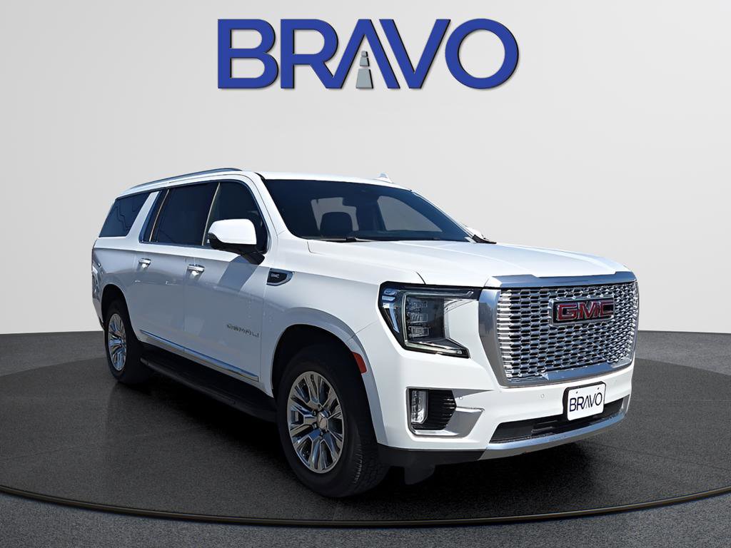 Used 2024 GMC Yukon XL Denali image 2