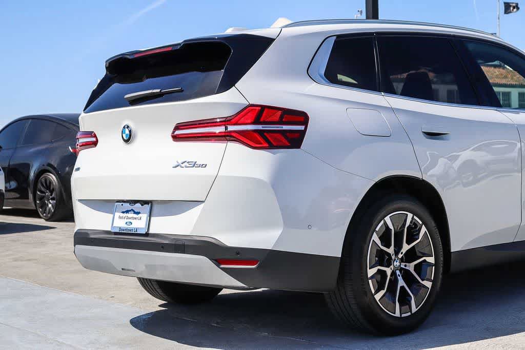 Used 2025 BMW X3 xDrive30i AWD/4WD image 9