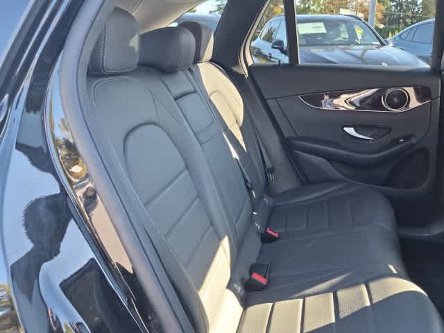 Used 2020 Mercedes-Benz GLC 300 image 18
