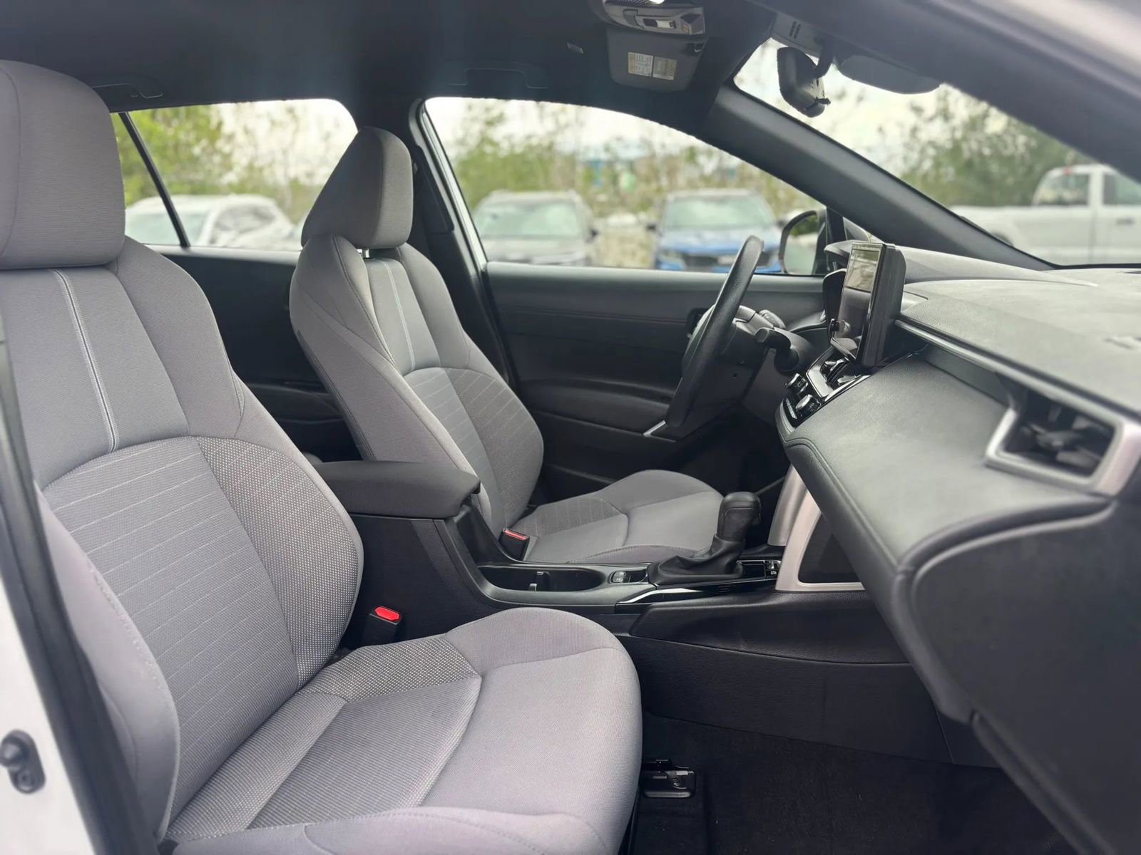 Used 2023 Toyota Corolla Cross AWD Hybrid image 19