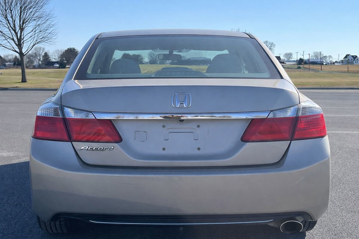 Used 2013 Honda Accord LX image 7