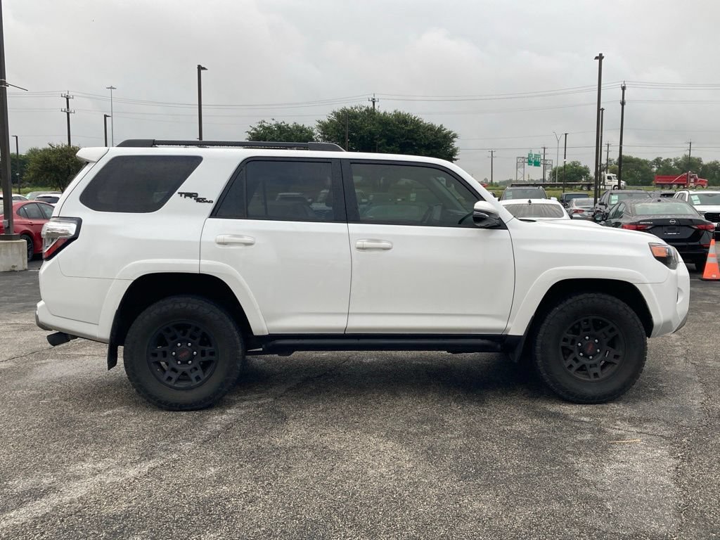 Used 2024 Toyota 4Runner TRD Off-Road Premium w/ Moonroof Package AWD/4WD image 4