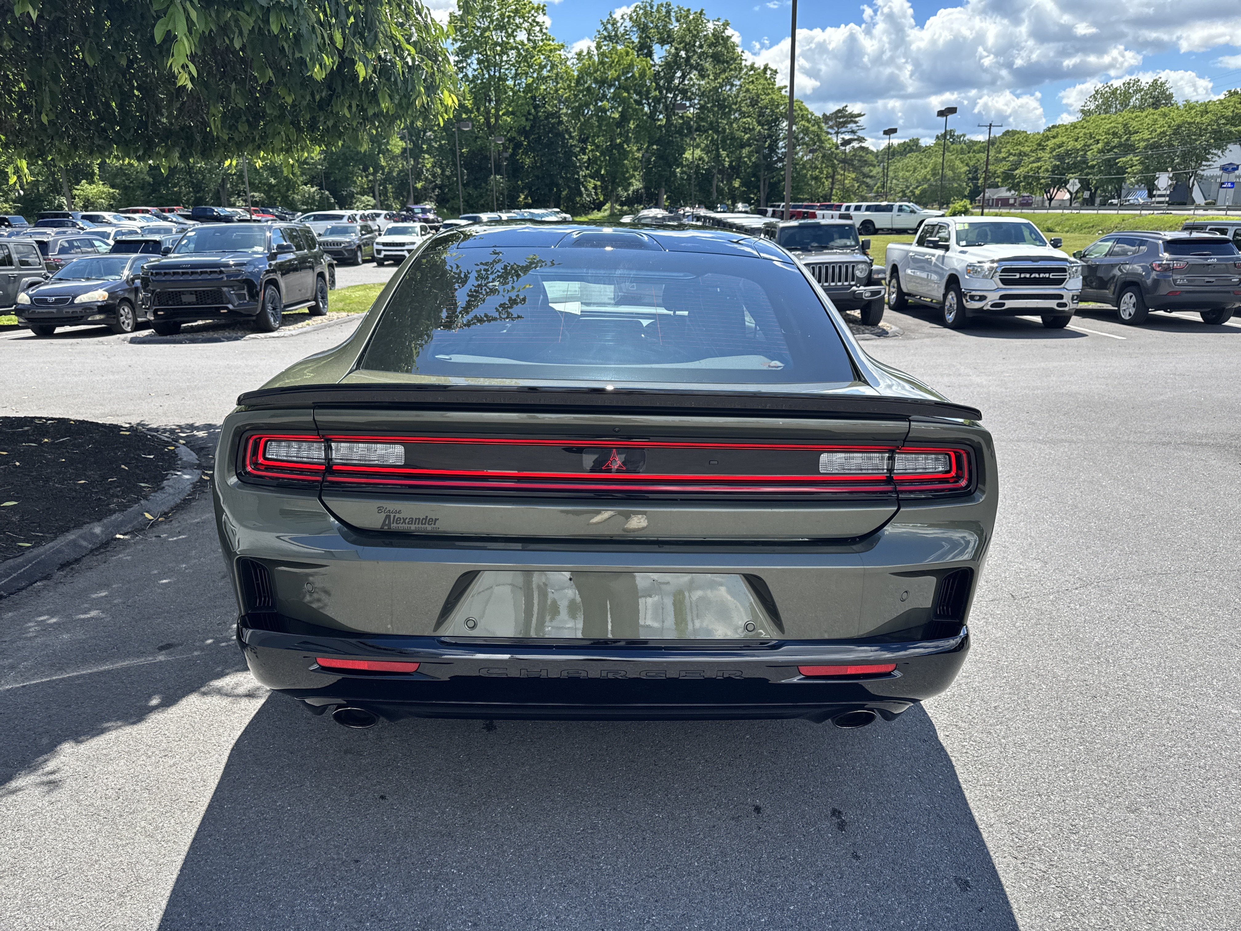 New 2026 Dodge Charger Scat Pack w/ Blacktop Package AWD/4WD image 4