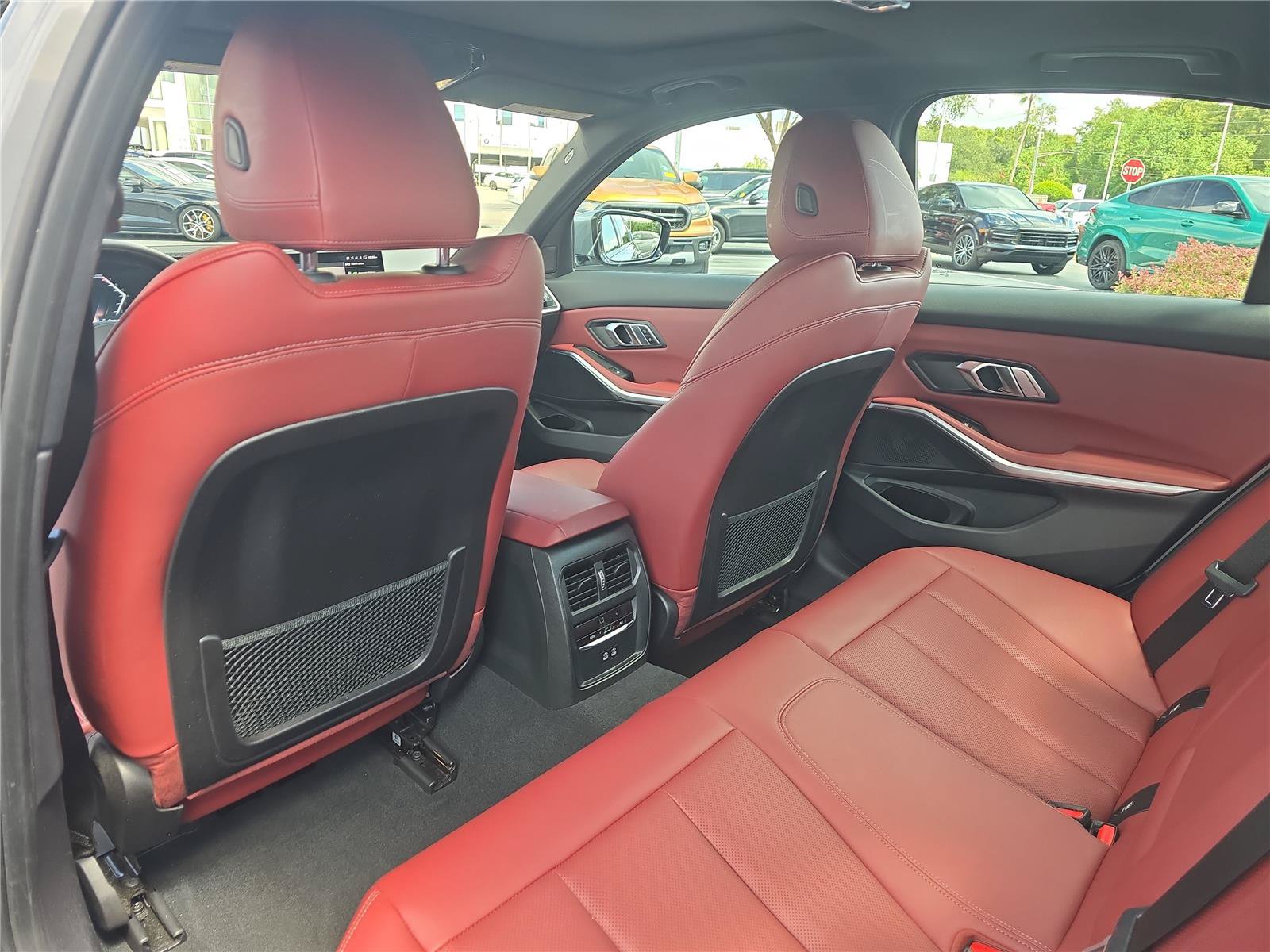 Certified 2023 BMW 330i Sedan w/ M Sport Package RWD image 10