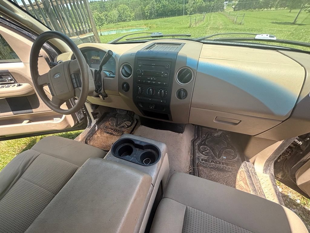 Used 2007 Ford F150 XLT AWD/4WD image 9