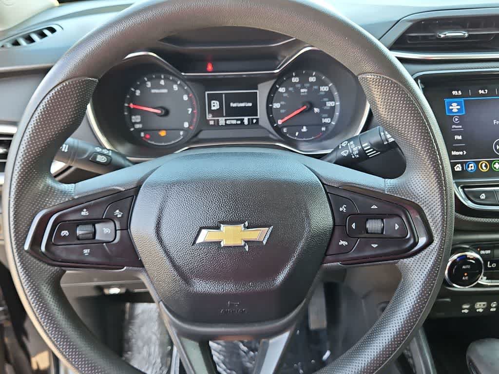 Used 2023 Chevrolet TrailBlazer LT w/ Convenience Package AWD/4WD image 19