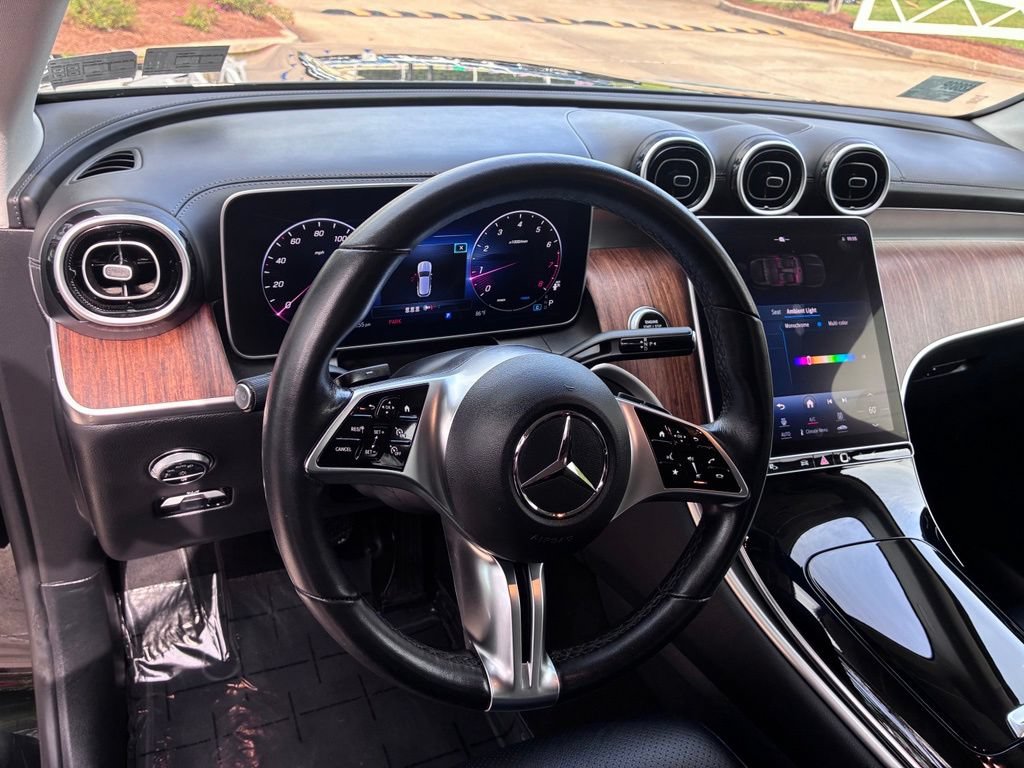 Used 2024 Mercedes-Benz GLC 300 image 26