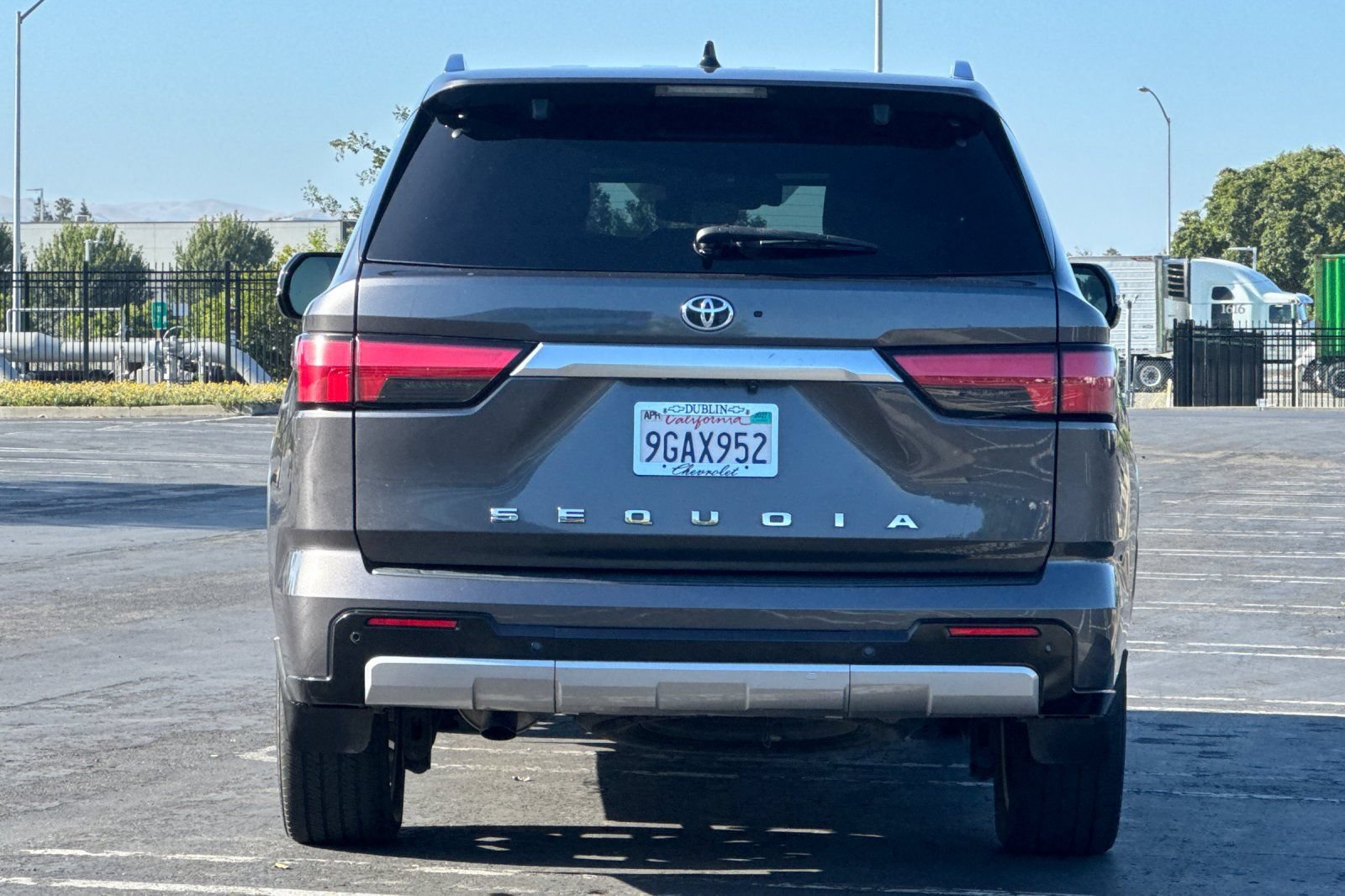 Used 2023 Toyota Sequoia Capstone AWD/4WD image 5