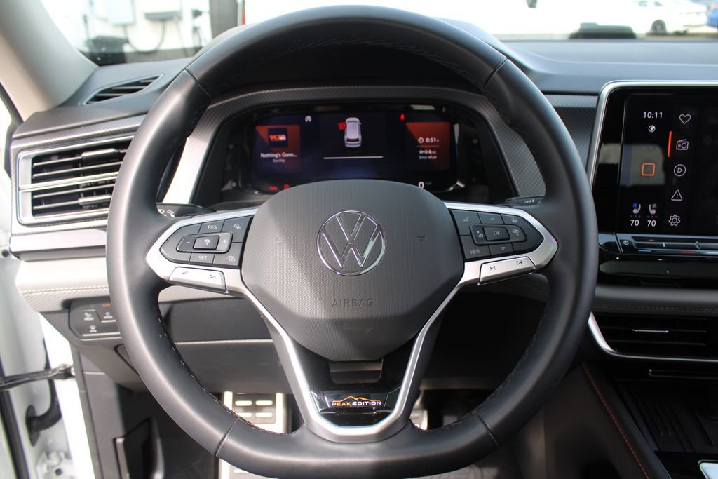Certified 2025 Volkswagen Atlas Peak Edition SE image 11