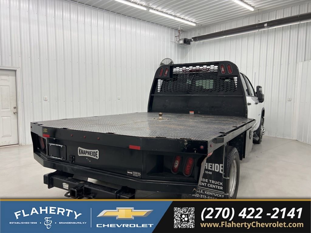Used 2024 Chevrolet Silverado 3500 W/T w/ WT Convenience Package AWD/4WD image 3