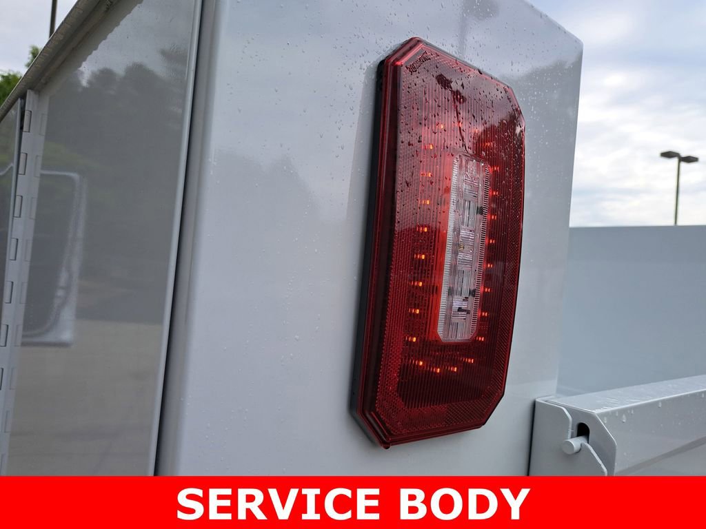 Used 2024 RAM 2500 Tradesman w/ Chrome Appearance Group image 33