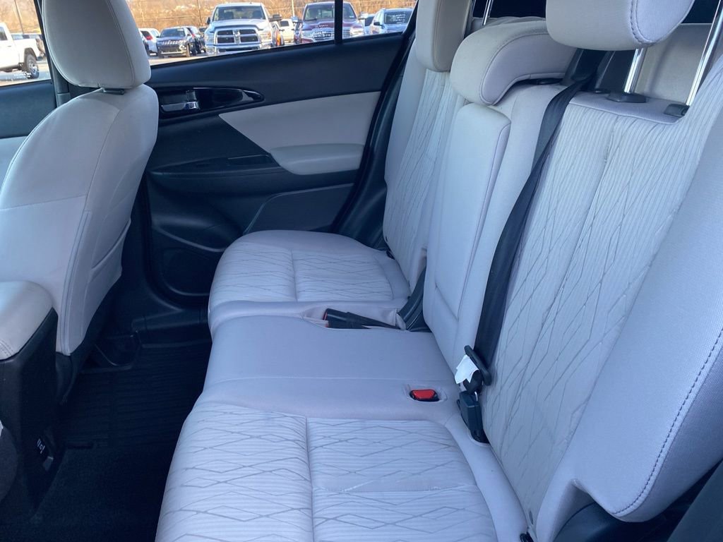 Used 2019 Mitsubishi Eclipse Cross SE image 16