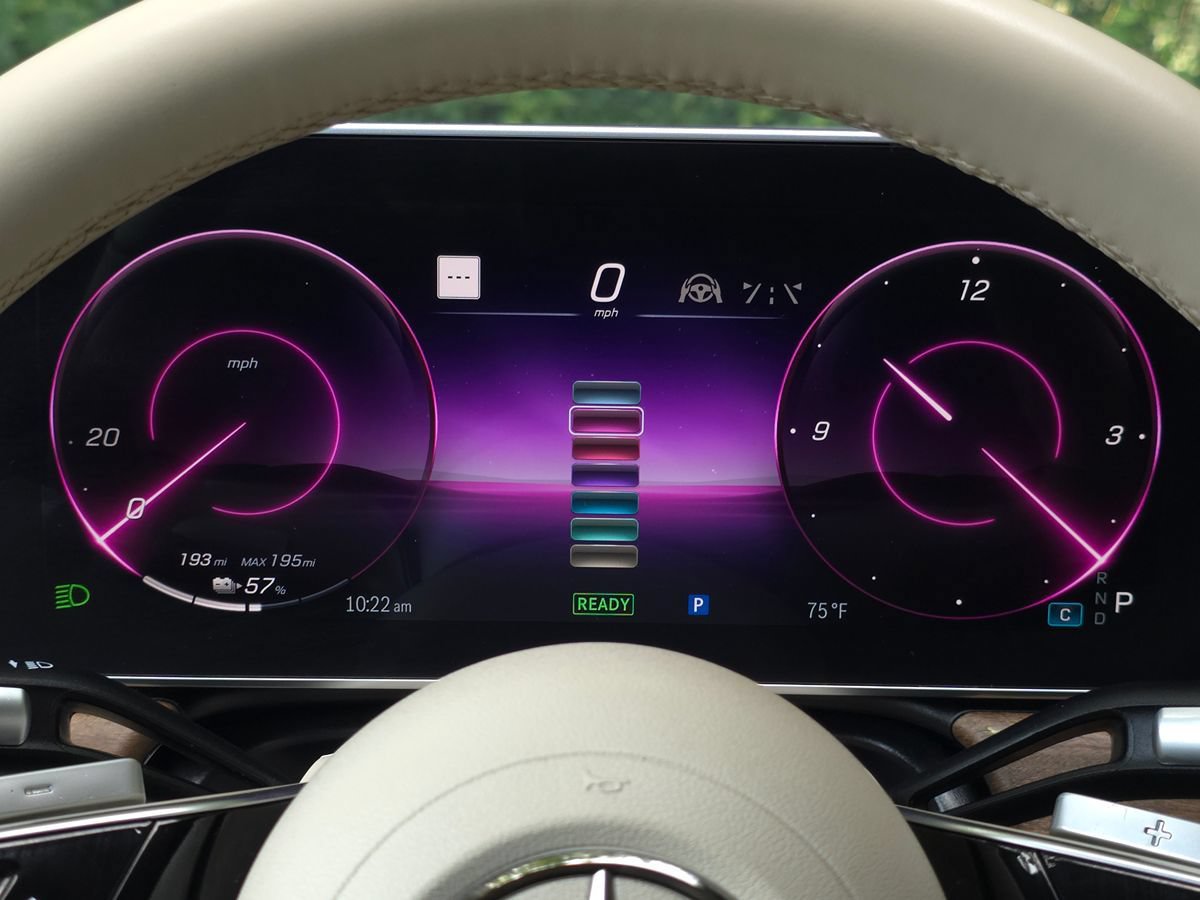 Used 2023 Mercedes-Benz EQS 450+ Sedan image 40