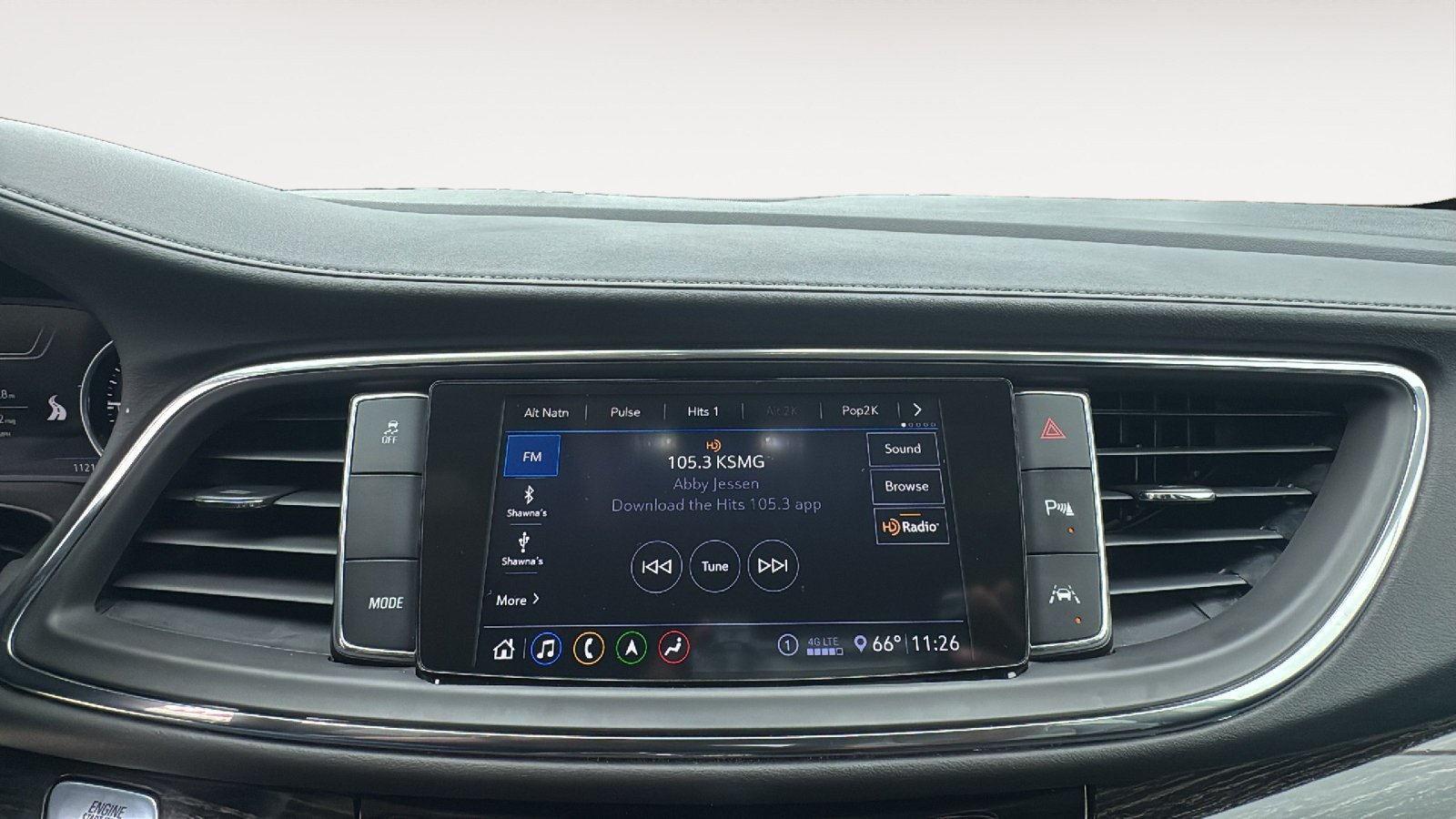 Used 2020 Buick Enclave Avenir w/ Avenir Technology Package FWD image 17