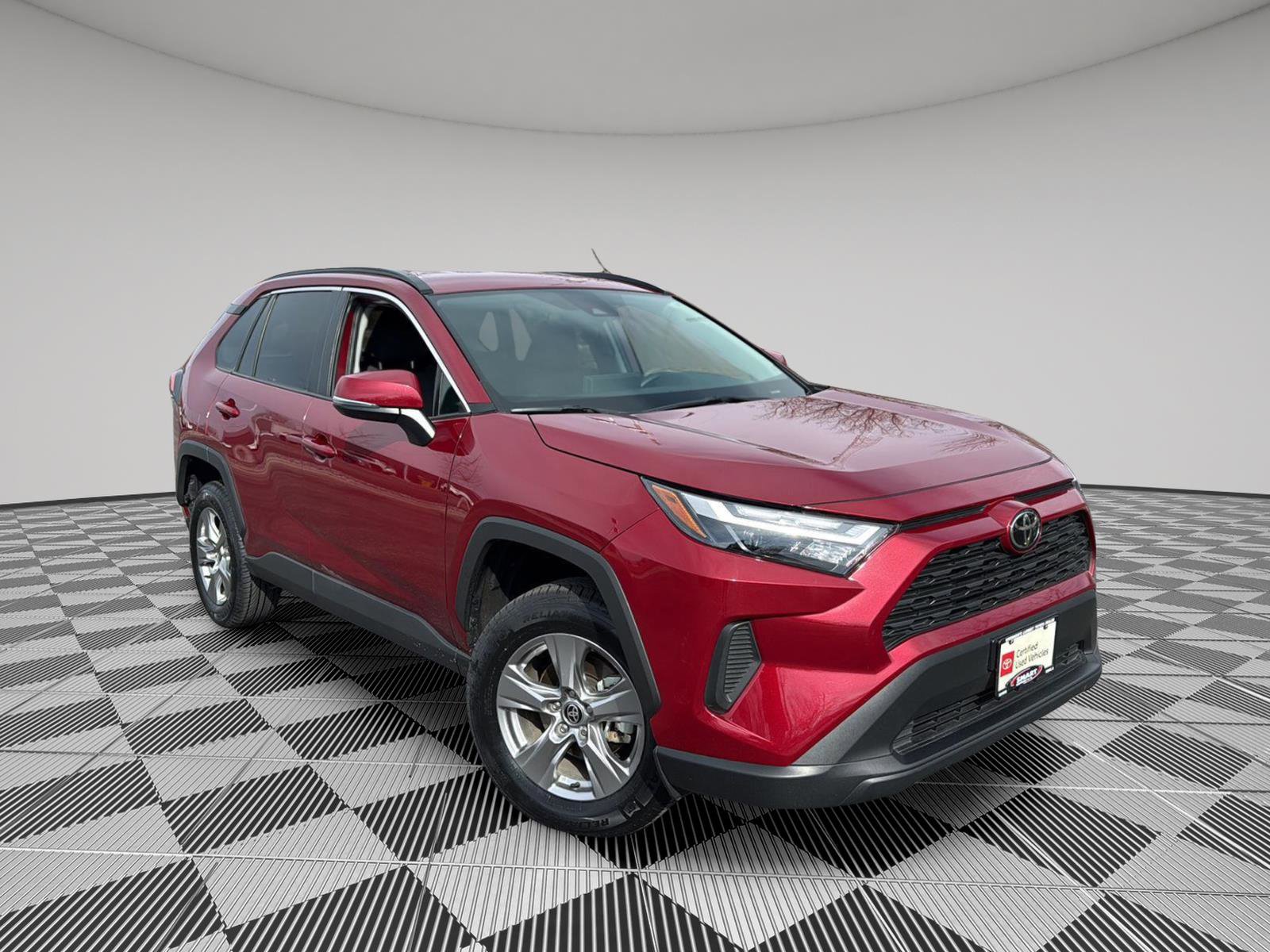 Used 2025 Toyota RAV4 XLE
