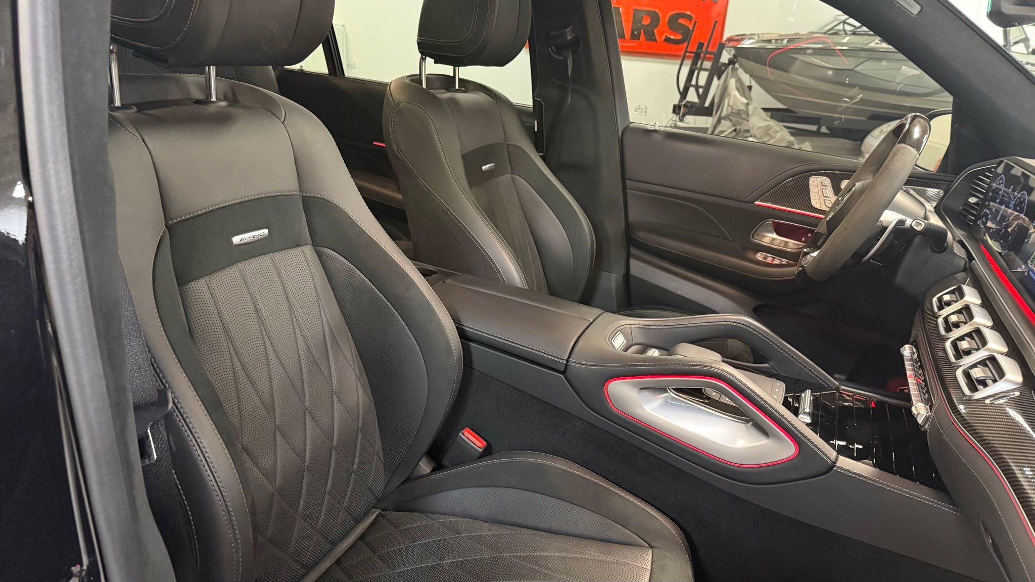 Used 2024 Mercedes-Benz GLS 63 AMG 4MATIC image 70