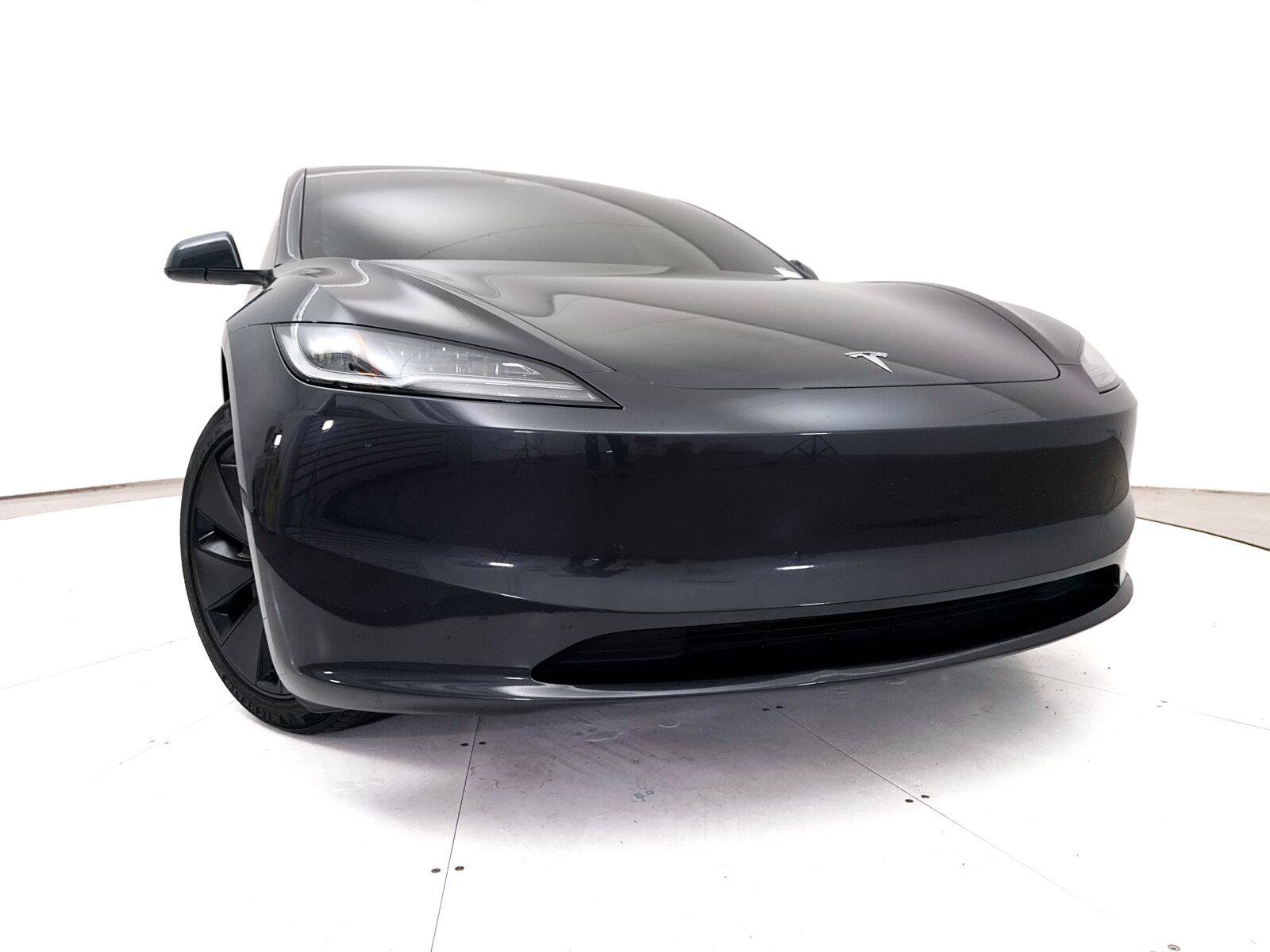 Used 2025 Tesla Model 3 Long Range RWD image 6