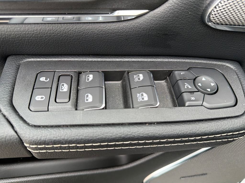 New 2026 RAM 1500 Laramie w/ Night Edition AWD/4WD image 21