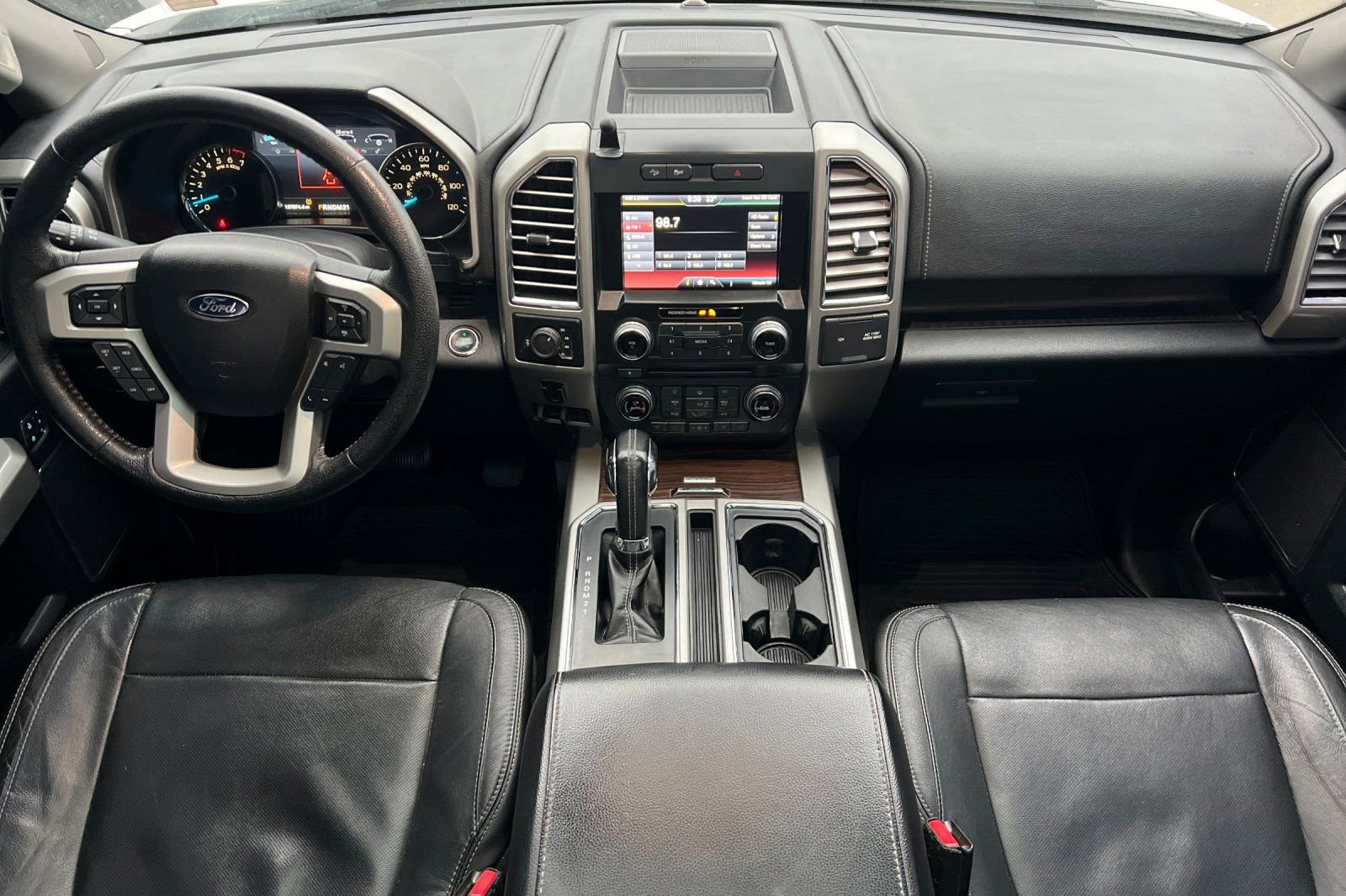 Used 2015 Ford F150 Lariat w/ Equipment Group 502A Luxury image 14