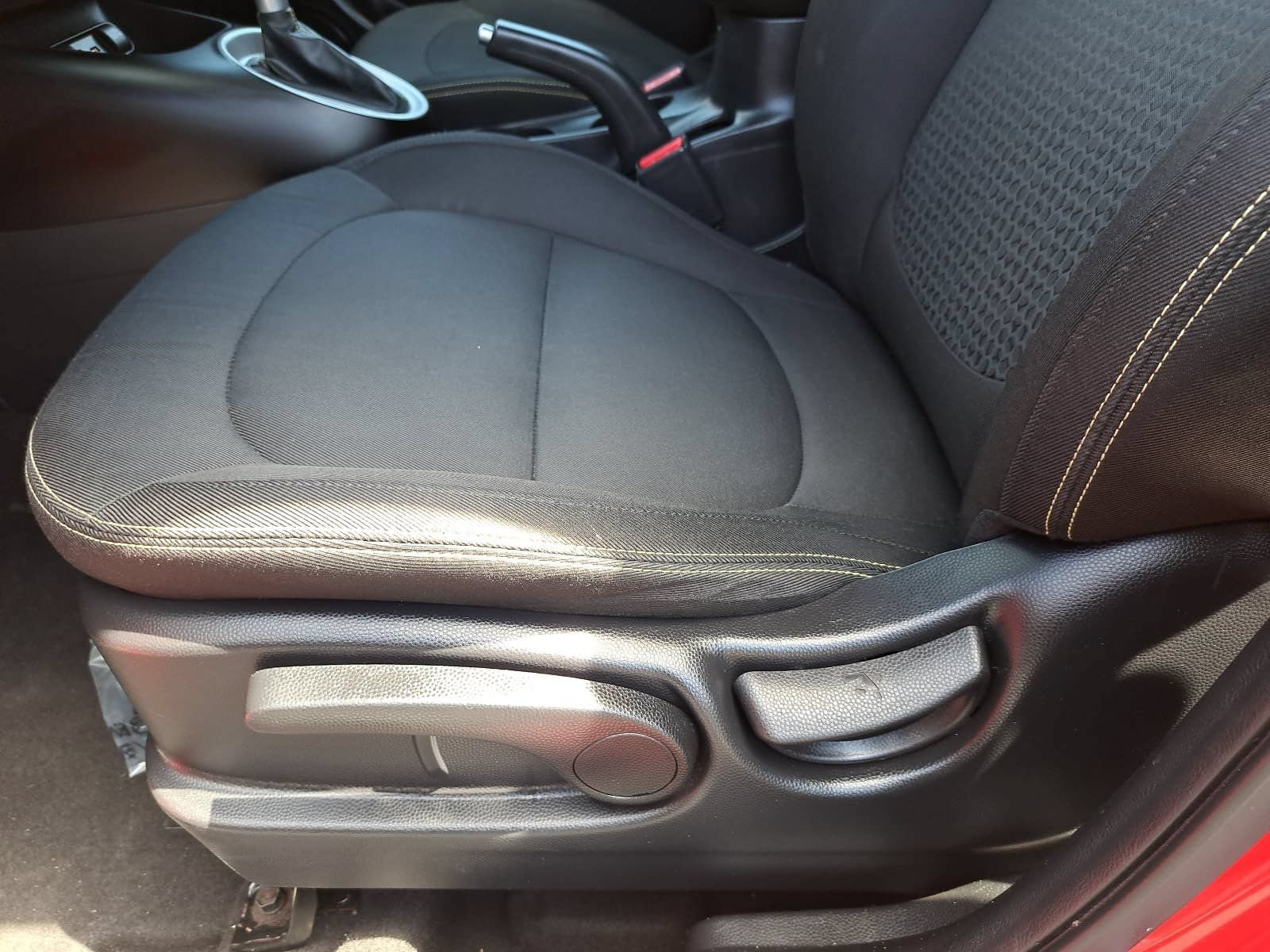 Used 2016 Kia Soul + w/ Designer's Package FWD image 27