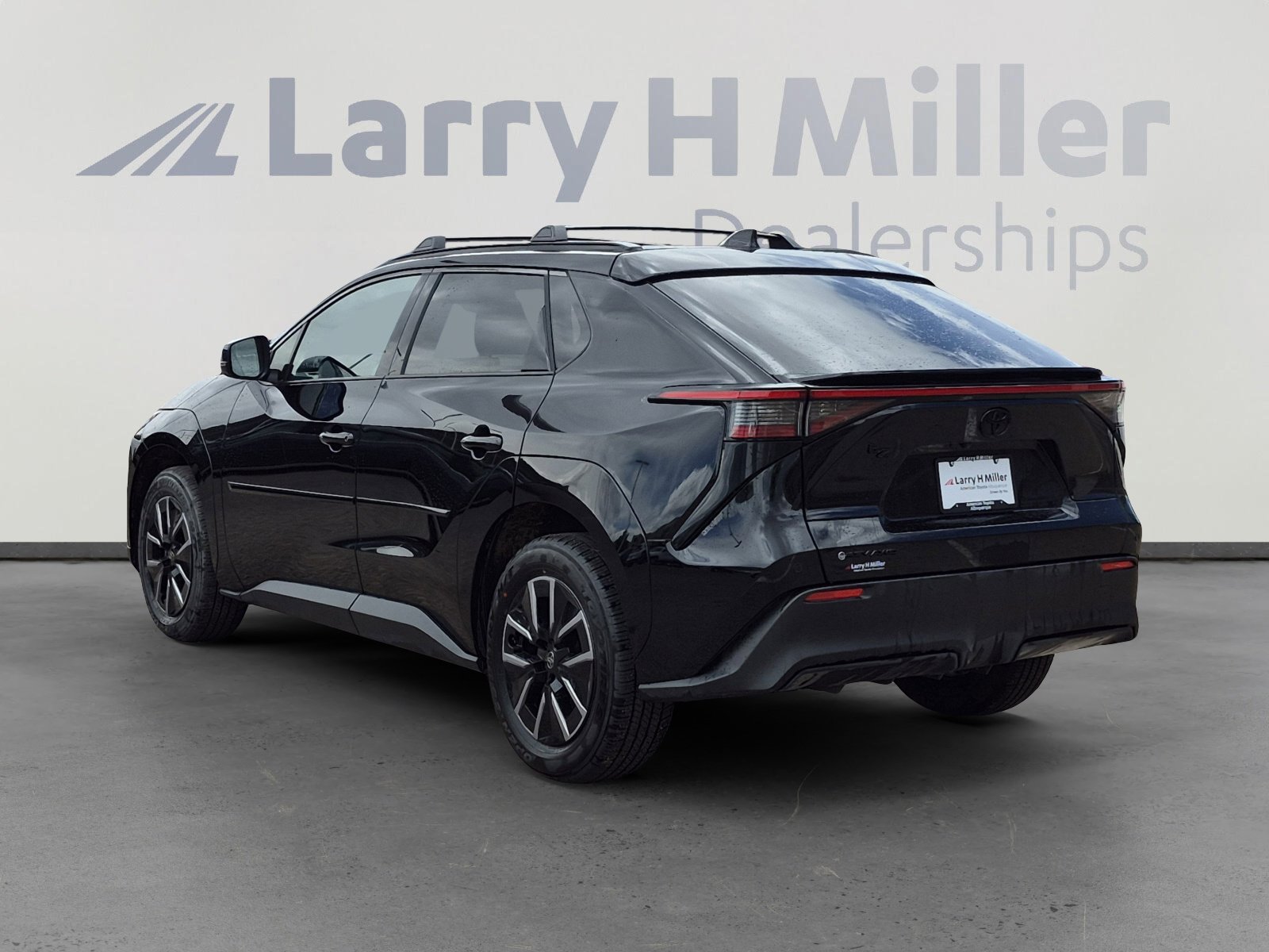 Certified 2026 Toyota bZ image 4