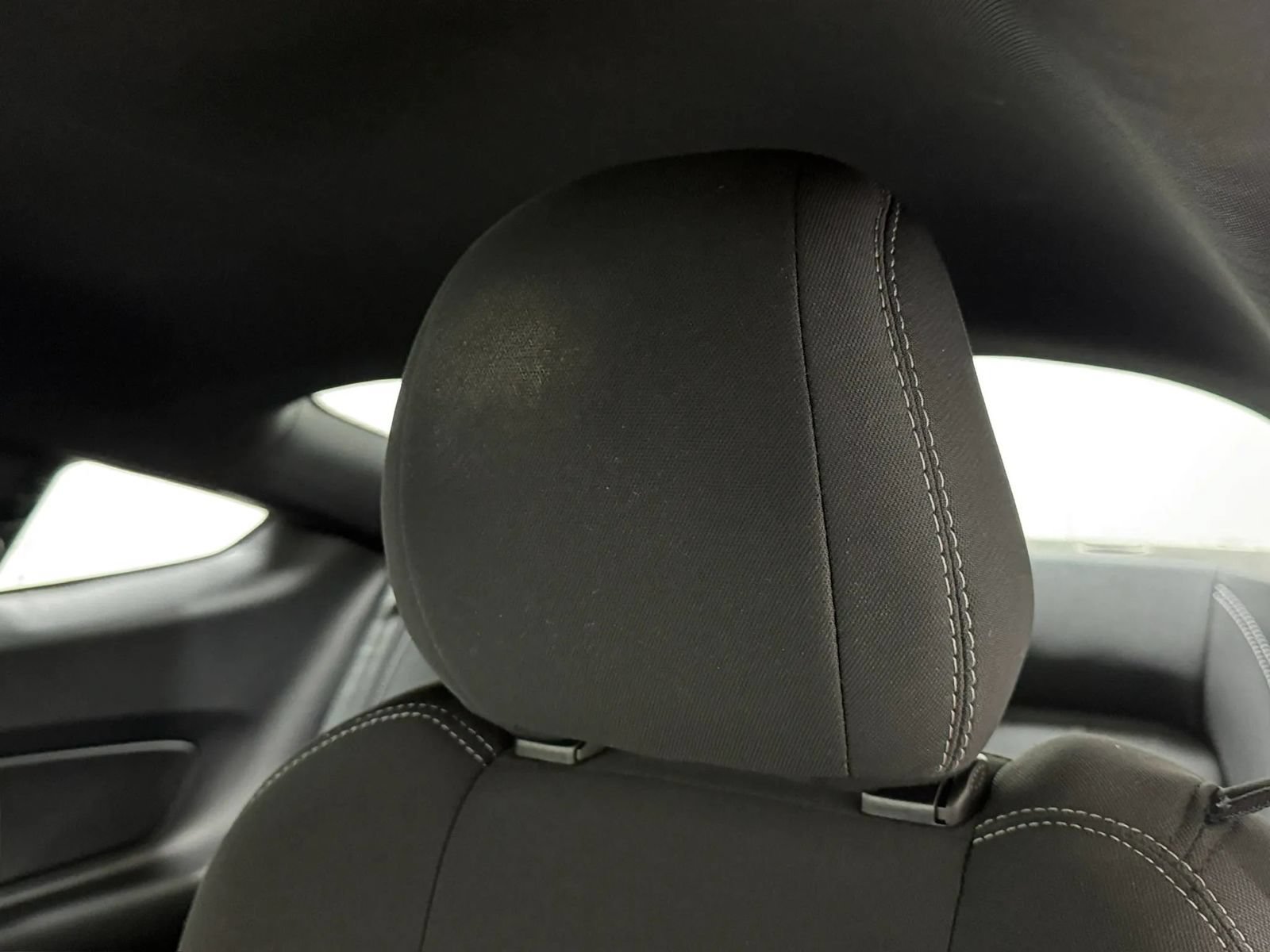 Used 2022 Ford Mustang GT RWD image 13