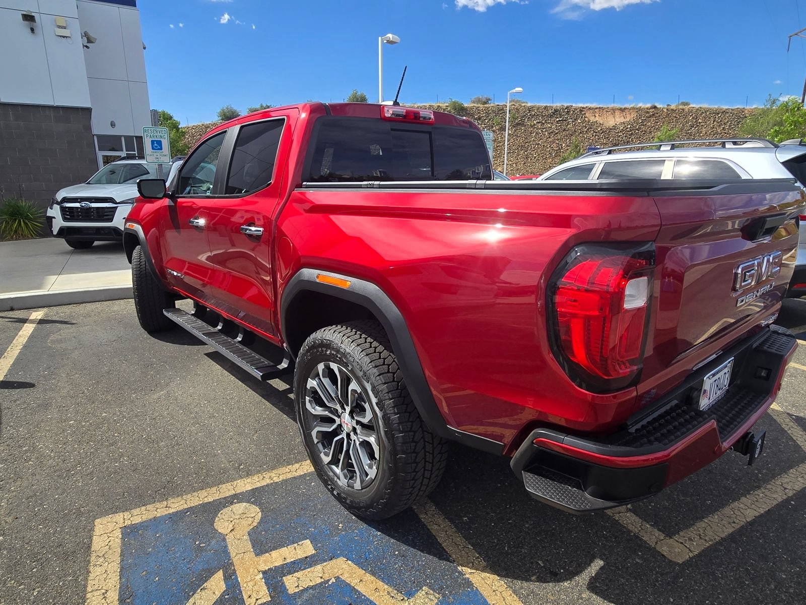 Used 2026 GMC Canyon Denali AWD/4WD image 3