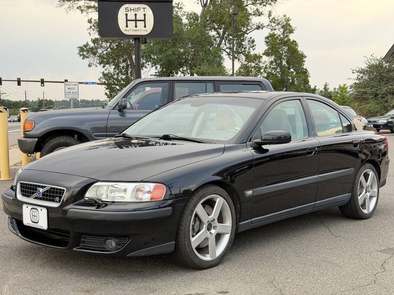 Used 2004 Volvo S60 R AWD/4WD image 4