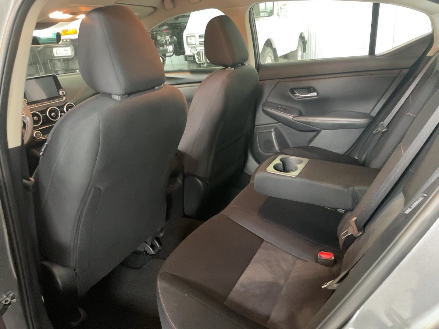 Used 2023 Nissan Sentra SR w/ Electronics Package FWD image 17