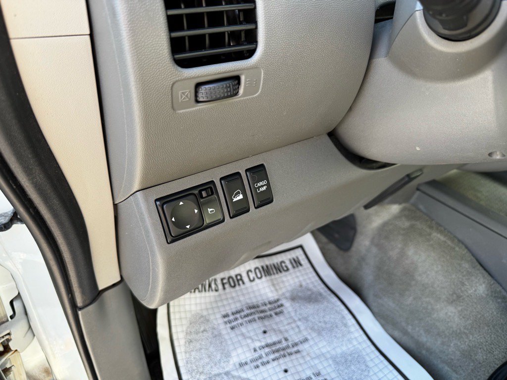 Used 2016 Nissan Frontier SV AWD/4WD image 25
