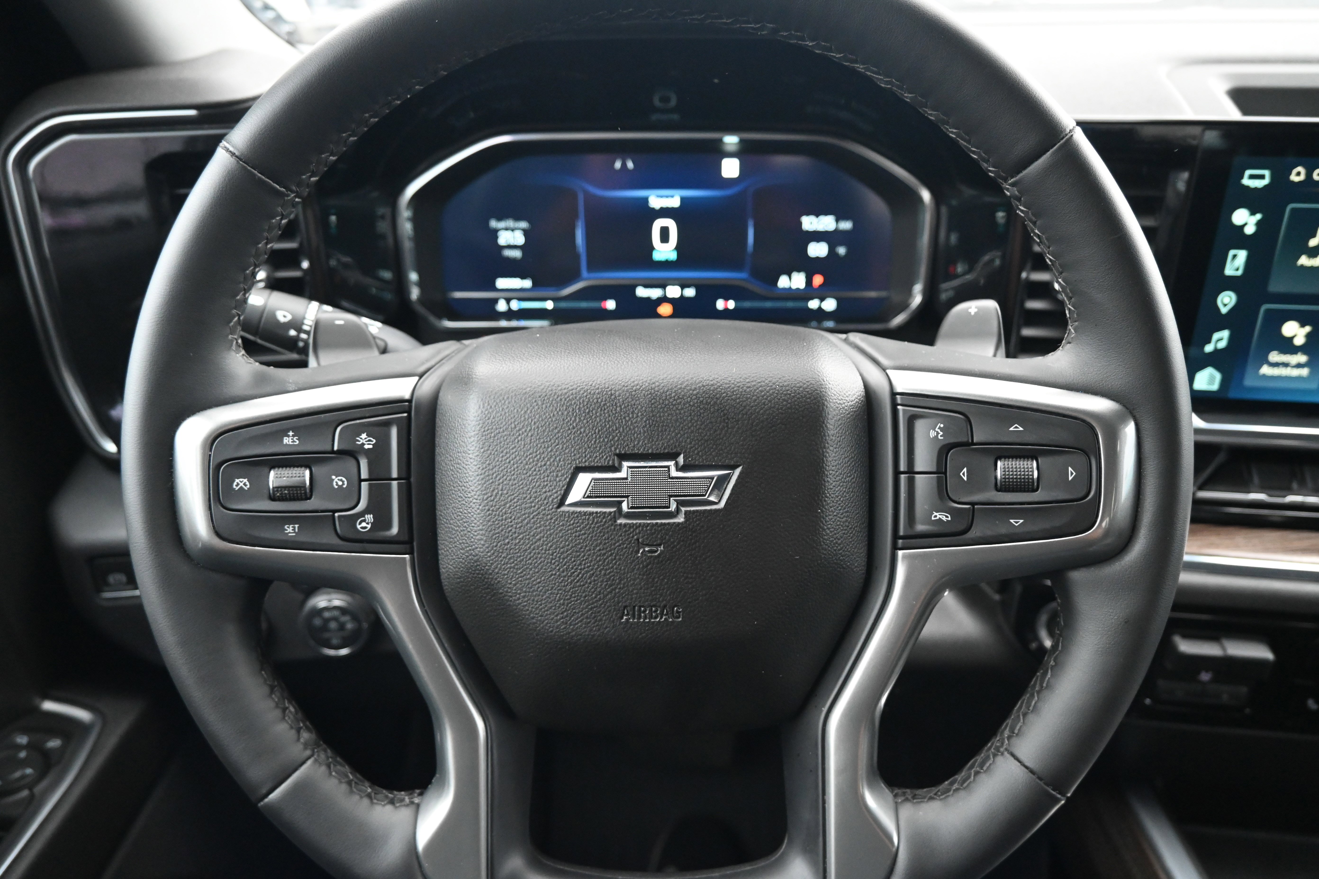 Used 2023 Chevrolet Silverado 1500 LT Trail Boss w/ Protection Package image 18