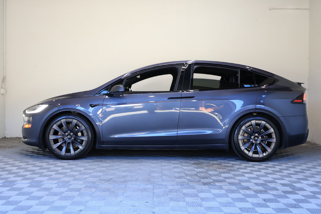 Used 2022 Tesla Model X Plaid AWD/4WD image 7