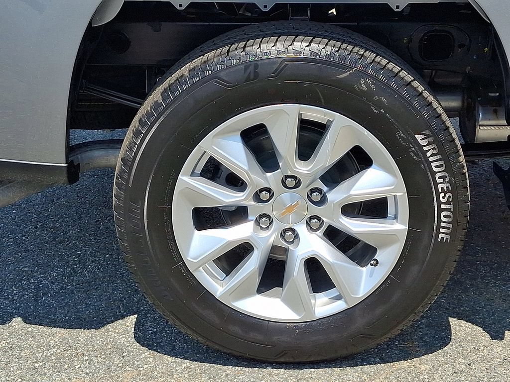 New 2026 Chevrolet Silverado 1500 Custom AWD/4WD image 5