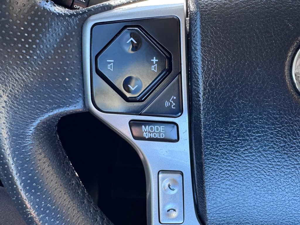 Used 2021 Toyota 4Runner SR5 Premium w/ Moonroof Package AWD/4WD image 24