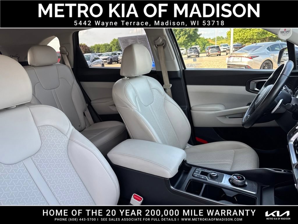 Used 2023 Kia Sorento EX AWD/4WD image 54