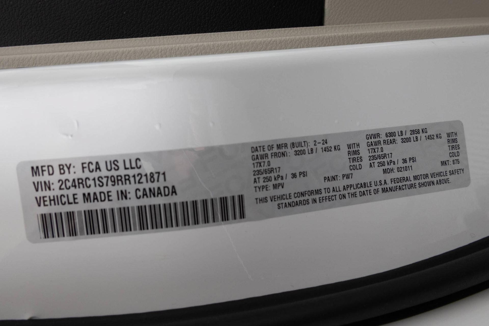 Used 2024 Chrysler Pacifica Limited FWD image 50