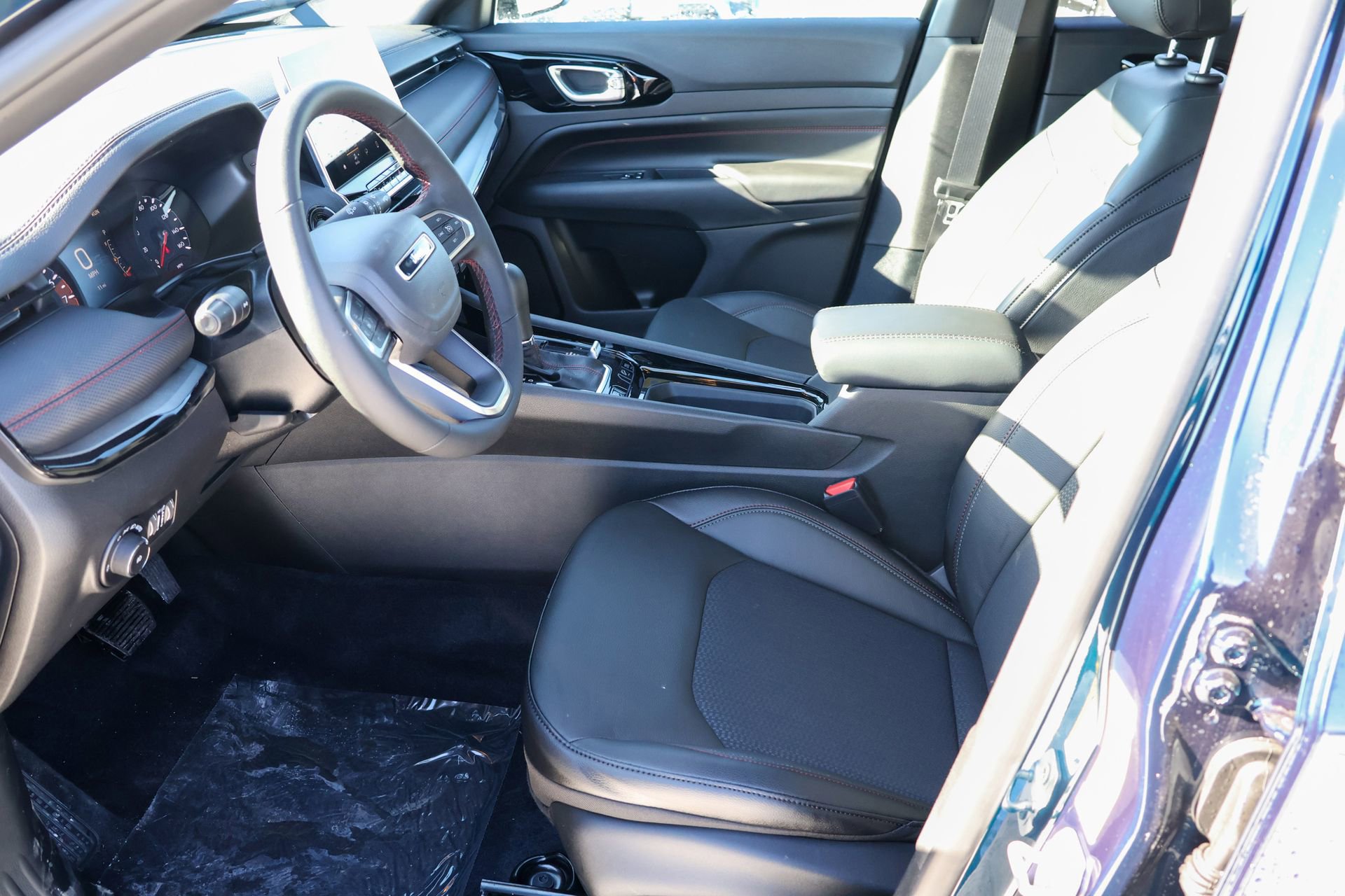 New 2026 Jeep Compass Trailhawk image 5