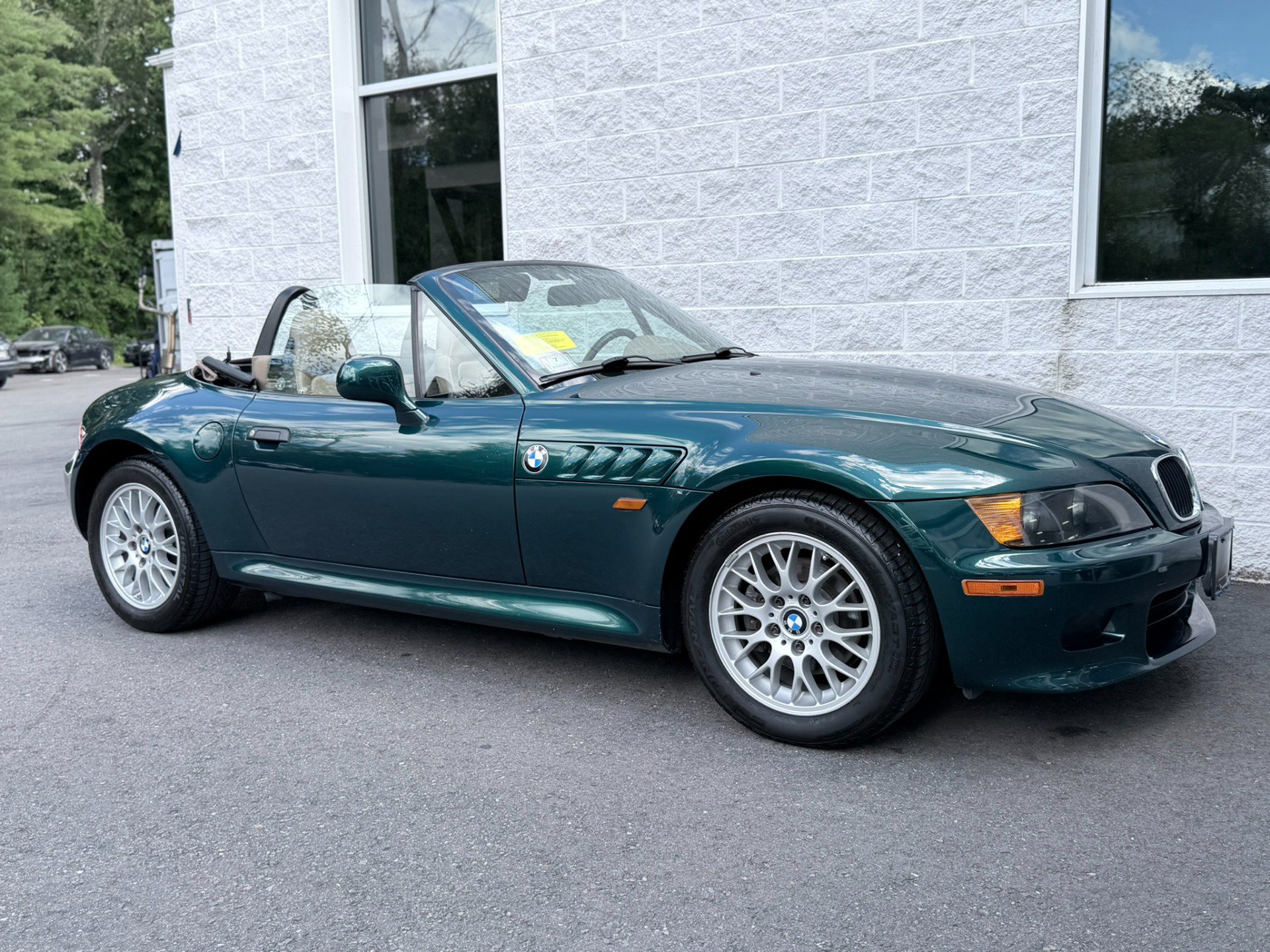 Used 1999 BMW Z3 2.5i RWD image 33