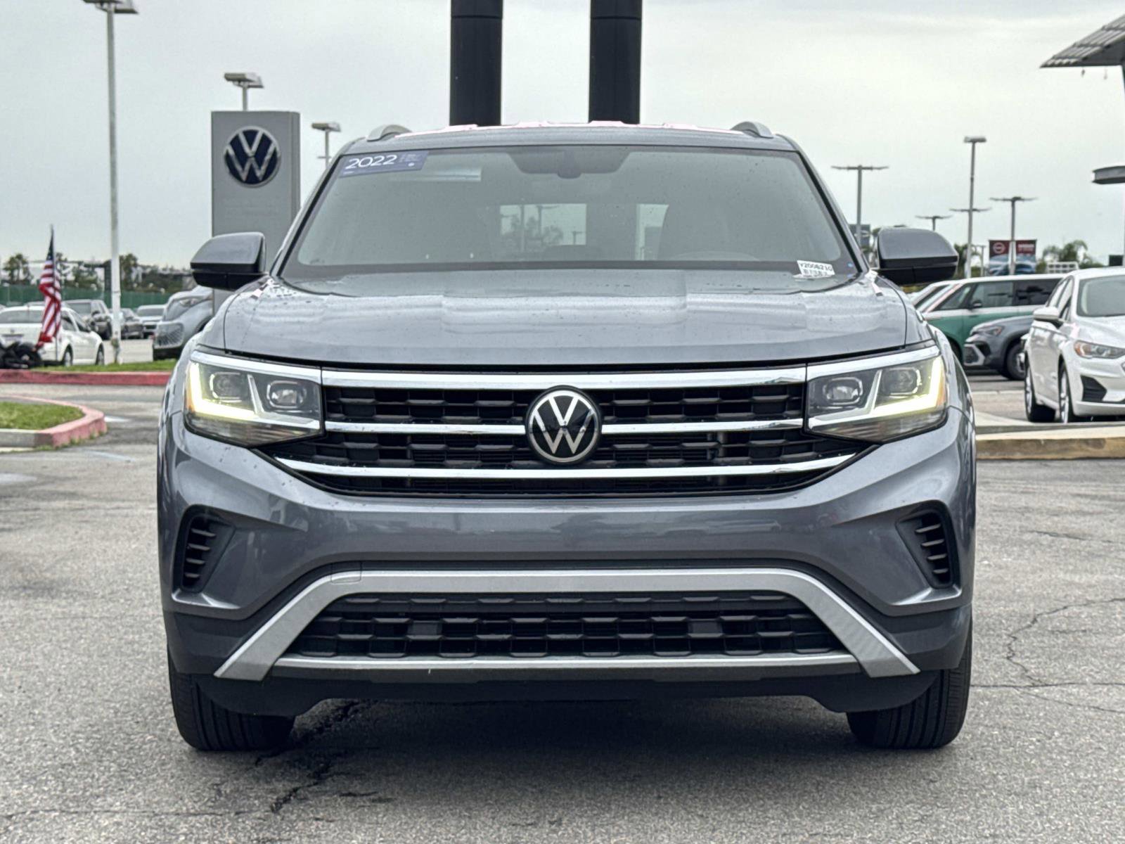 Certified 2022 Volkswagen Atlas Cross Sport SE image 8