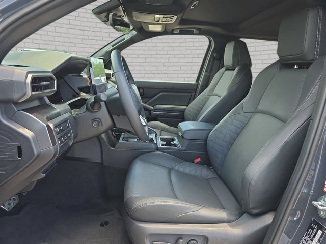 Used 2026 Toyota 4Runner TRD Sport Premium AWD/4WD image 16