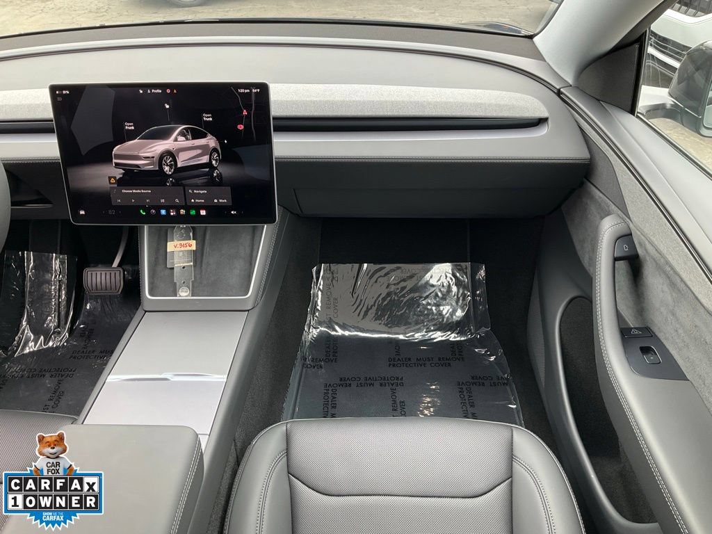 Used 2026 Tesla Model Y AWD image 62