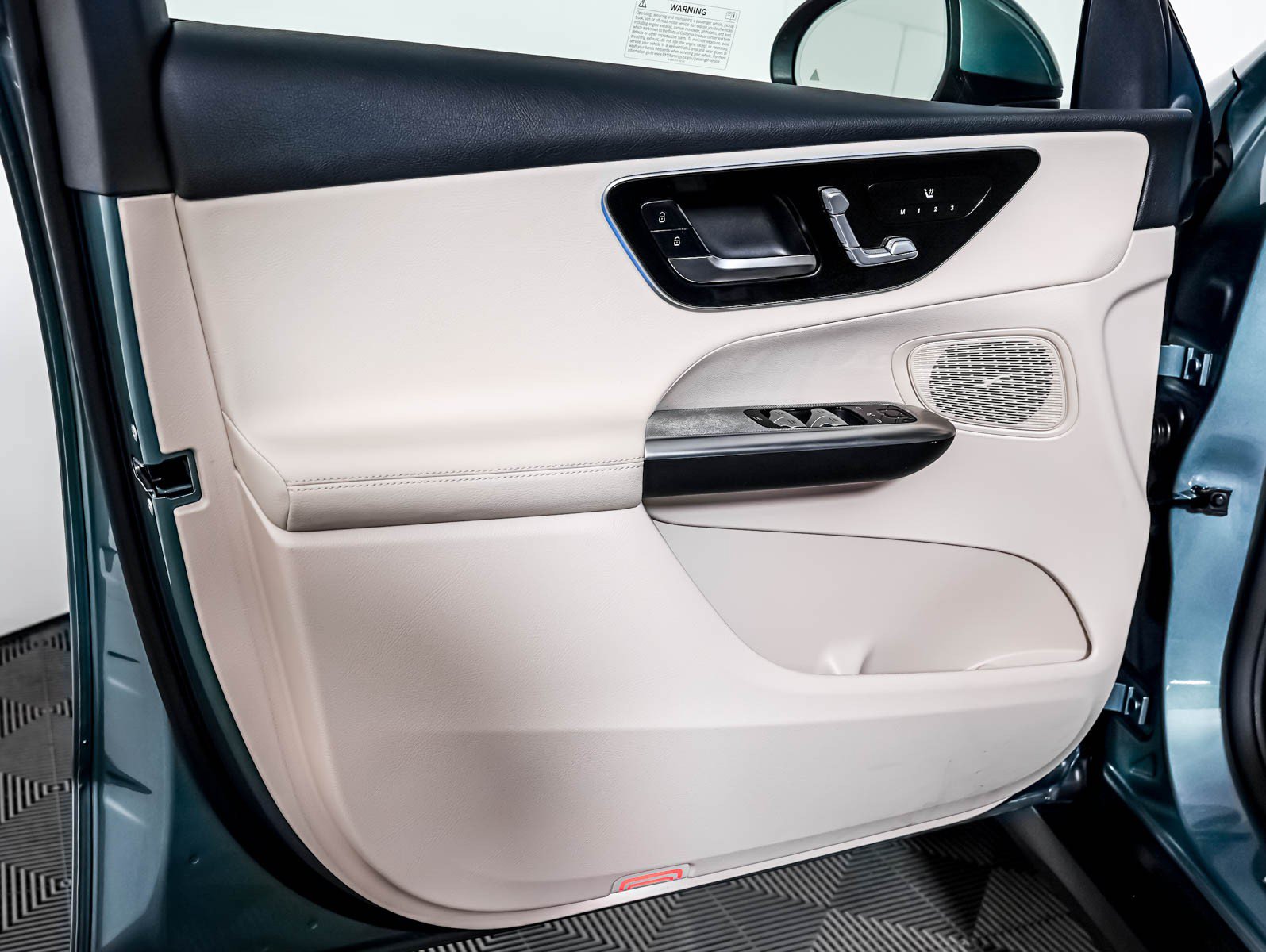 Certified 2026 Mercedes-Benz GLC 300 image 24