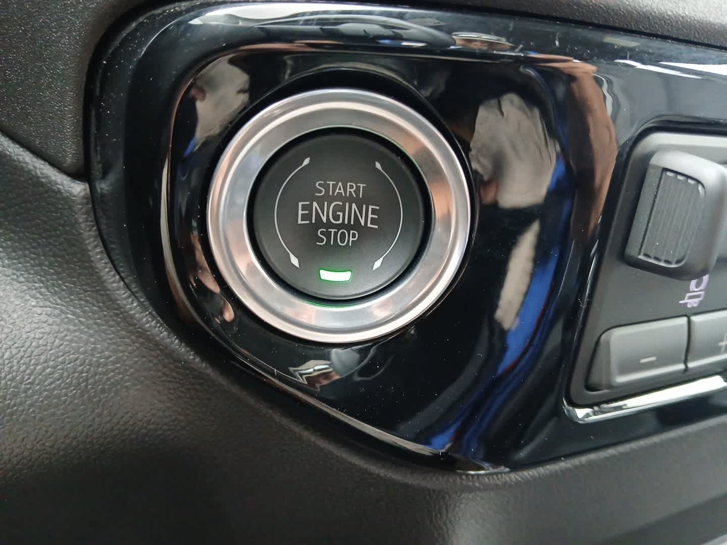 Used 2026 GMC Sierra 1500 Elevation w/ Elevation Premium Package AWD/4WD image 43