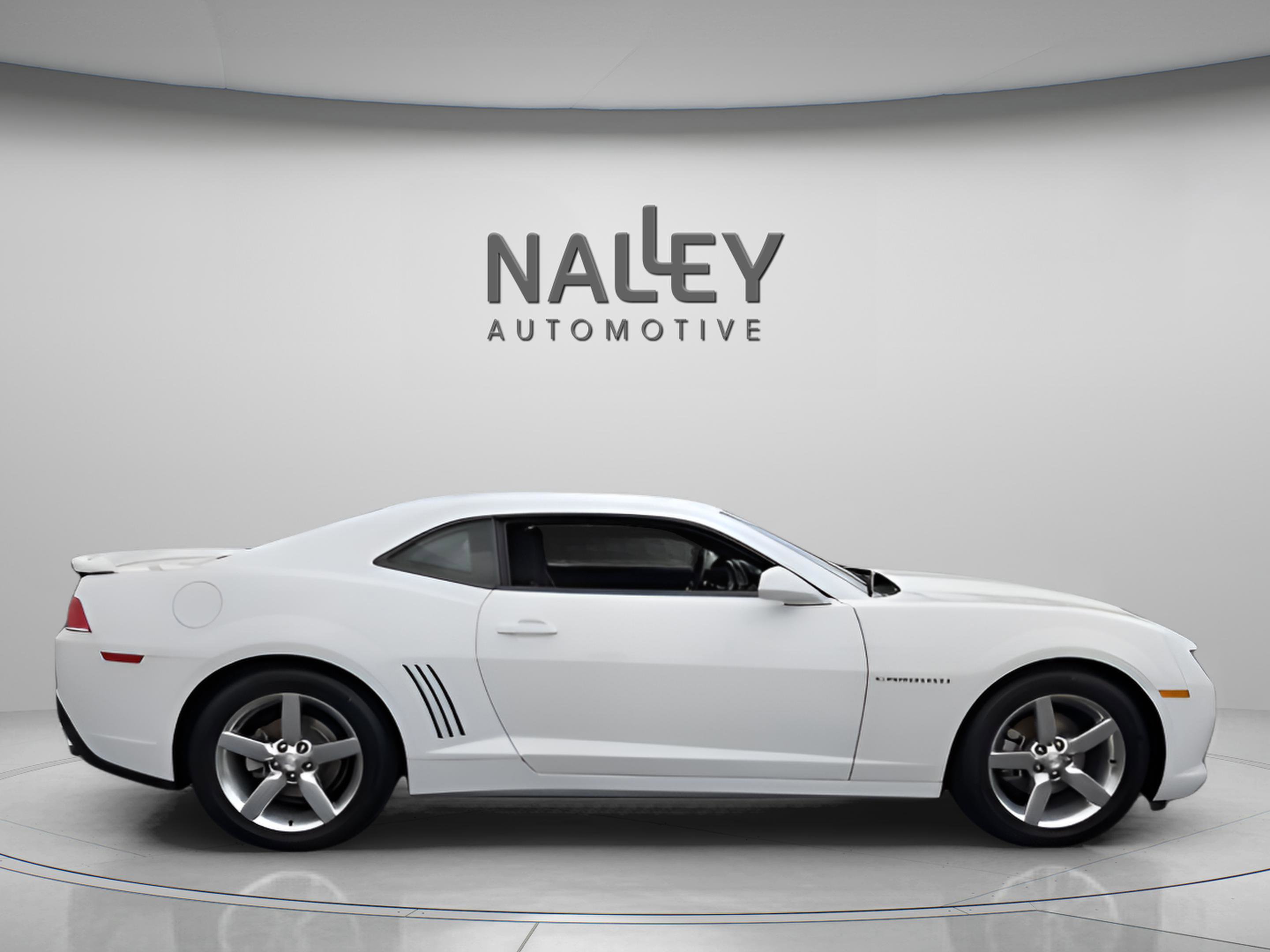 Used 2015 Chevrolet Camaro LT w/ 1LT Preferred Package image 6